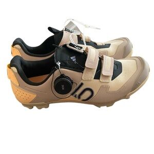 Adidas women five ten kestrel BOA mountain bike shoes cycling sand strata 6 NWT